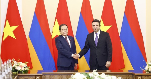 Chủ tịch Quốc hội Trần Thanh Mẫn hội đàm với Chủ tịch Quốc hội Armenia